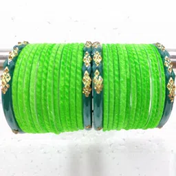 SAVORADE Set Of 28 Green Glass Bangle-picture-0