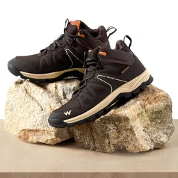 Wildcraft Men Textured PU Trekking Shoes-picture-37