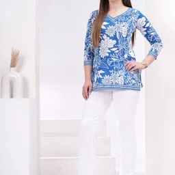 Zenava by Myntra Women V-Neck Floral Print Cotton Top-picture-20