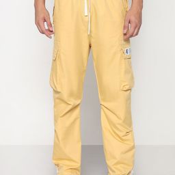 SHOWOFF Men Comfort Straight Fit Low-Rise Cargos Trousers-image-16