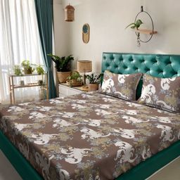 KLOTTHE Pink & Green Floral Printed 300 TC Bedsheet With 2 Pillow Covers 2.50 m x 2.25m-image-57