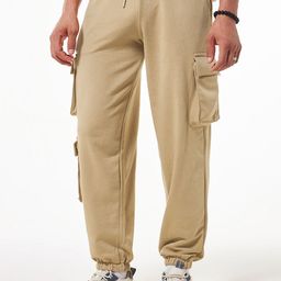 Bewakoof Men Relaxed-Fit Cargo Joggers-image-42