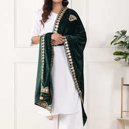URBAN KANYA Paisley Embroidered Beads And Stones Velvet Dupatta-picture-31