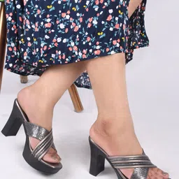 TRYME Party Block Sandals image 5