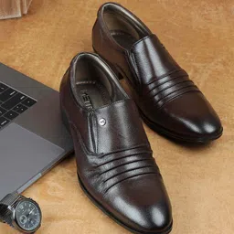 Metro Men Textured Leather Formal Slip-On Shoes-image-84