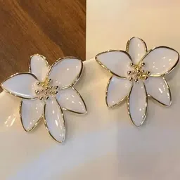 SZN Floral Studs Earrings-50