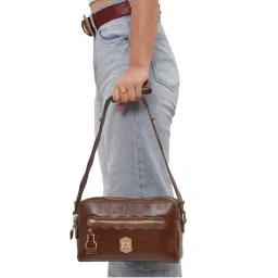 Hidesign Women Tan Oklahoma 02 Casual Sling Bag (M)-picture-26