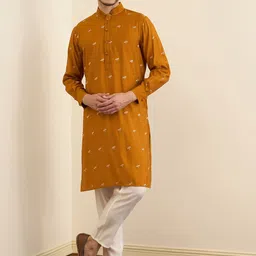 House of Pataudi Men Ethnic Motifs Embroidered Kurta with Trousers-picture-42