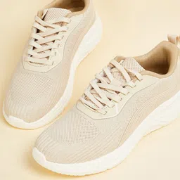 max Women Running Shoes-image-91