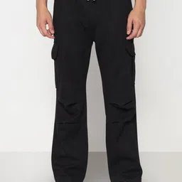 SHOWOFF Men Comfort Low-Rise Cargos Trousers-picture-12