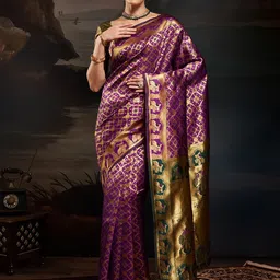 House of Pataudi Ethnic Motifs Woven Design Zari Kanjeevaram Litchi Silk Saree & Blouse-picture-42