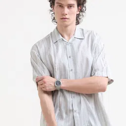Estilocus Vertical Striped Short Sleeves Shirt-image-76
