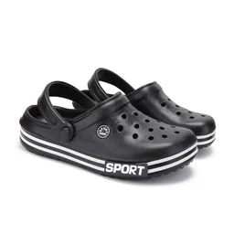 DRACKFOOT Men Set of 2 Self Design Clogs image 2
