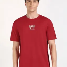 Tommy Hilfiger Men Graphic Printed Round Neck Cotton T-shirt-image-70