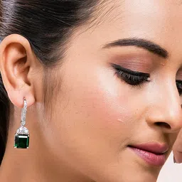 Manikya Square Studs Earrings image 3