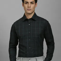 Louis Philippe Men Slim Fit Spread Collar Grid Tattersall Checked Cotton Formal Shirt-picture-29