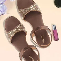 Mochi Embellished Flatform with-48