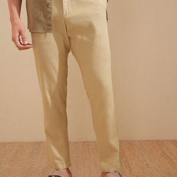 HIGHLANDER Men Slim Fit Pleated Trousers-image-58