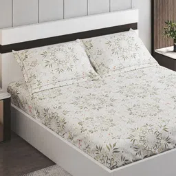 Home Centre Oxford Off White Floral Cotton 144 TC Super King Bedsheet Set-2.74 m x 2.74 m-image-33