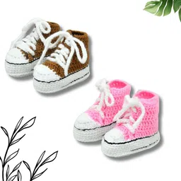 FUNKRAFTS Girls Handmade Pack of 2 Woollen Booties-87