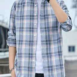The Roadster Lifestyle Co. Men Checked Spread Collar Cotton Casual Shirt-picture-5