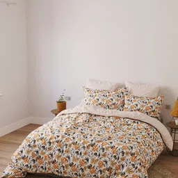 LABHAM White & Orange Floral Printed 180 TC Pure Cotton King Bedsheet With 2 Pillow Covers-picture-39