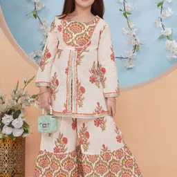 Little Zing Girls Floral Printed Gotta Patti Pure Cotton Straight Kurta With Sharara-image-55