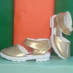NEW LATEST Girls Gold Open Toe Flats-image-61