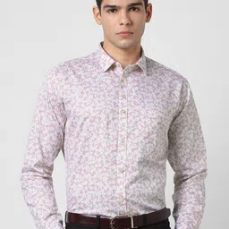 V Dot Men Slim Fit Floral Printed Spread Collar Pure Cotton Shirt-image-35