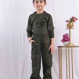 NEUDIS Girls Shoulder Straps Top With Joggers & Jacket-image-94