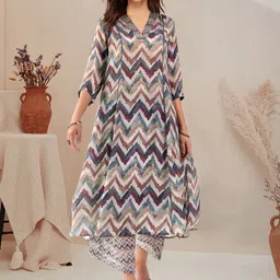 BAESD Women Chevron Printed V-Neck A-Line Kurta With Palazzo-15
