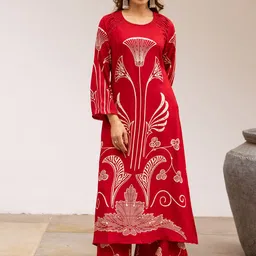 Nehamta Women Floral Printed Kurta with Palazzos-48