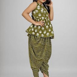 NIVUDI Kids-Girls Green Cotton Blend Kurta Sets-image-21