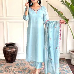 Growdamy Floral Embroidered Thread Work Chanderi Silk Kurta With Trouser And Dupatta-12