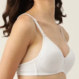 FiveFlag Full Coverage Lightly Padded Seamless Push-Up Bra image 5