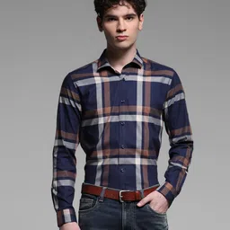 Jack & Jones Men Spread Collar Checked Cotton Slim Fit Casual Shirt-image-89