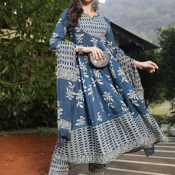 Stylum Floral Printed Angrakha Notch-Neck Pure Cotton Kurta With Trousers & Dupatta-picture-40