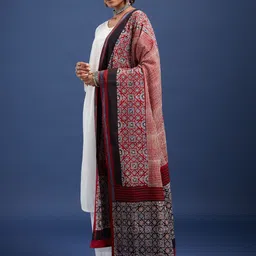 Taavi Ethnic Motif Printed Pure Cotton Dupatta image 3