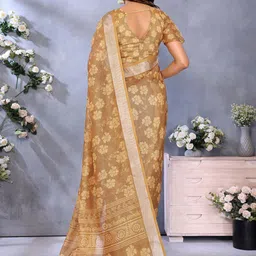 SUVIKAS CREATION Floral Printed Zari Saree image 2
