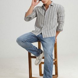 Basics Men India Slim Fit Vertical Striped Spread Collar Cotton Casual Shirt-picture-1