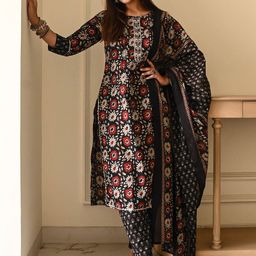 DIVASTRI Women Floral Printed Regular Gotta Patti Kurta with Trousers & With Dupatta-picture-1