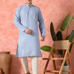 7 GEN Floral Printed Mandarin Collar Sequinned Straight Kurta-image-76