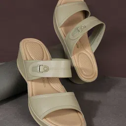 Bata comfit PU Platform Sandals with Laser Cuts-14