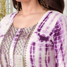 Aaghnya Tie & Dyed Sequinned Straight Kurta With Trousers & Dupatta image 3