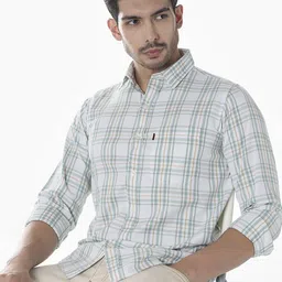 Klub Fox Men Slim Fit Tartan Checked Spread Collar Cotton Casual Shirt-picture-9