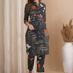 FASHOR Abstract Floral Printed Tunic & Trouser Co-Ords-image-44