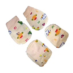 BAESD Set of Infants Mittens and Booties Combo image 3