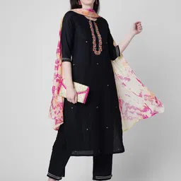 Oash Floral Embroidered Round Neck Thread Work Straight Kurta With Trousers & Dupatta-49