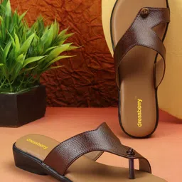 DressBerry Women Solid Slip on Ballerinas Flats-image-4