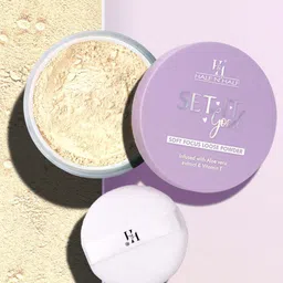 Half N Half Set It Good Soft Focus Loose Powder with Aloevera 12 g - Banana-53